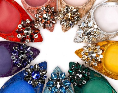 Dolce e Gabbana ripropone la sua Capsule Collection Rainbow Lace – Calzature Technicolor