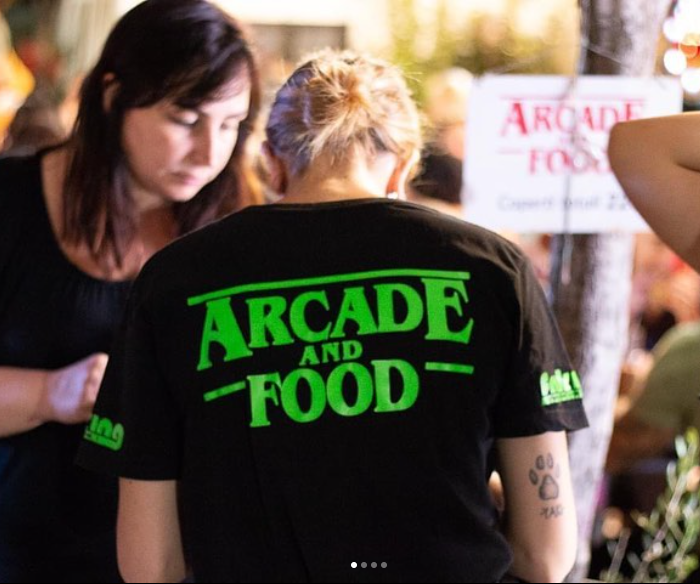 “Gusti, Giochi e Grandi Eventi: Arcade & Food al Romics!”
